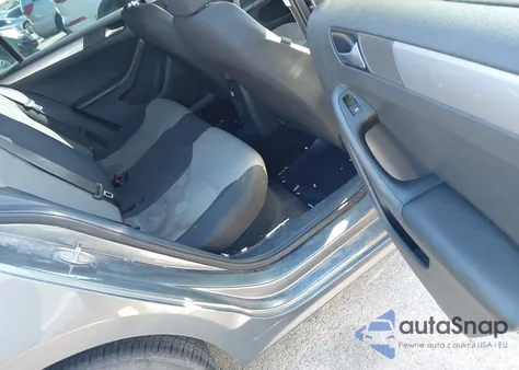 2017 Volkswagen Jetta 1.4T S from USA, damaged, VIN 3VW2B7AJ5HM352936